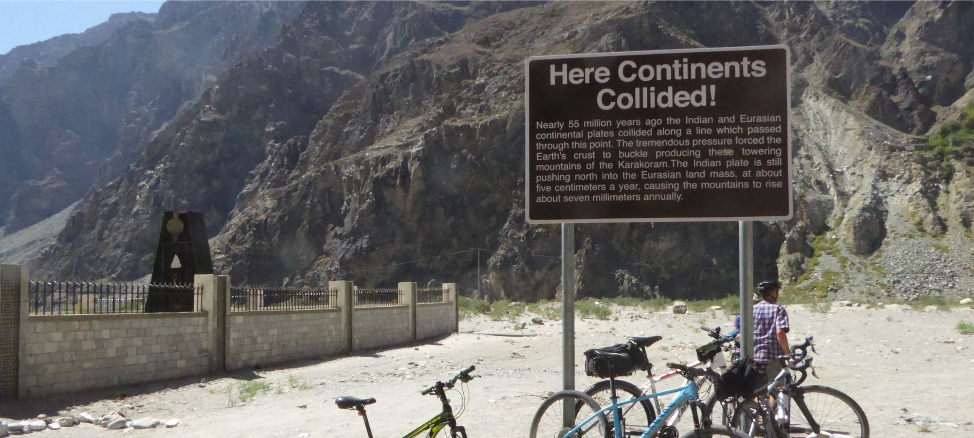  Gilgit-Minapin road, Continental Plates